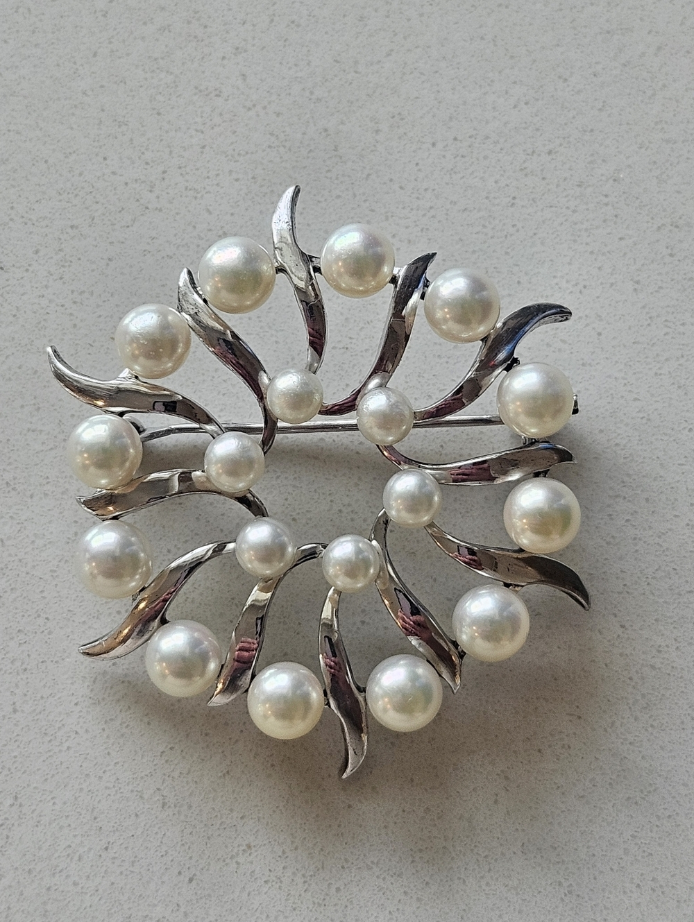 Vintage Mikimoto Sterling Silver Japanese Akoya Pearl Brooch Pin